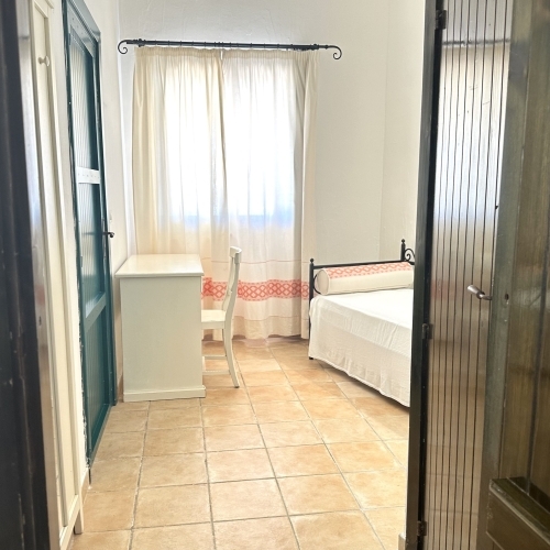 Residenze_Superior_Cameretta-09e556ef121270afea7759858b209d19-frontend-templ-c45